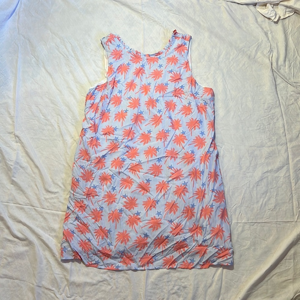 Crown and Ivy shift dress